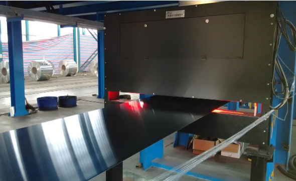 金屬板材表面劃傷檢測：技術與應用